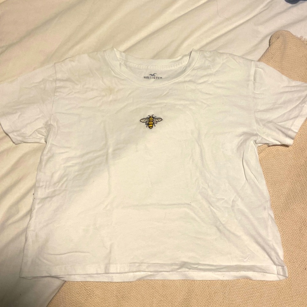 Hollister bumblebee tshirt cropped